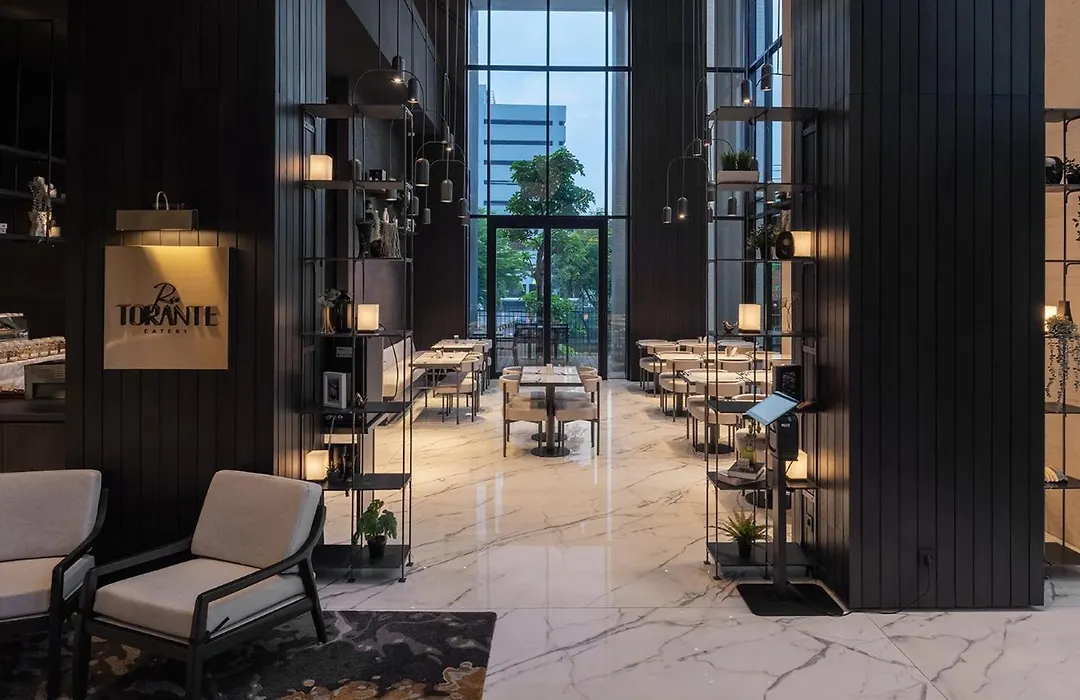 Rez Hotel Semarang-1